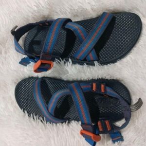 Like new Chaco. Wore for 5 mins